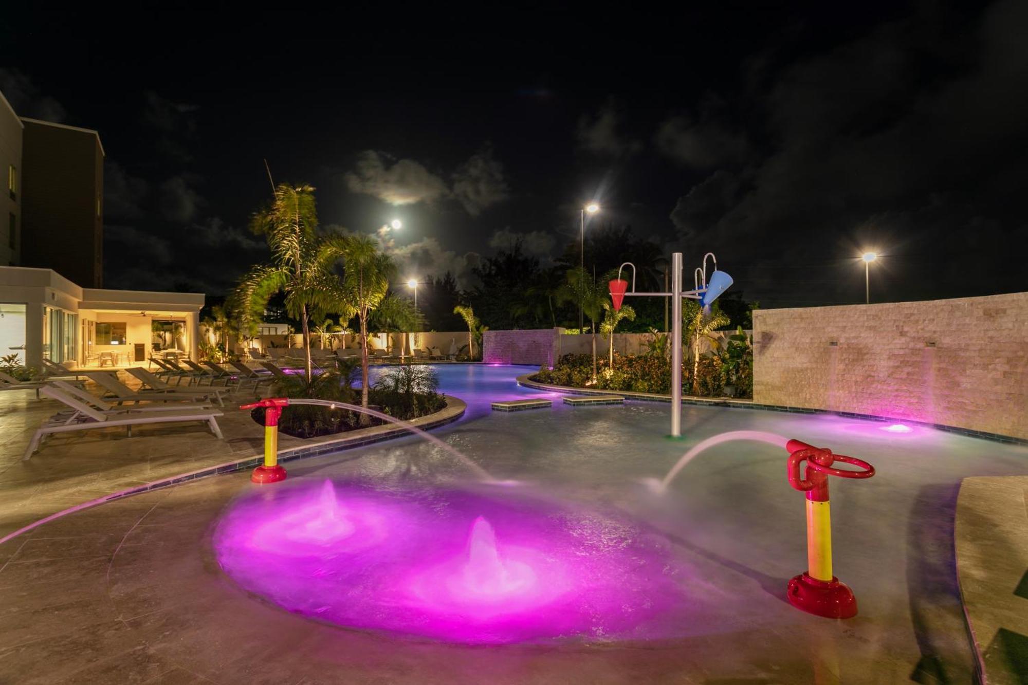 Fairfield By Marriott Luquillo Beach ภายนอก รูปภาพ